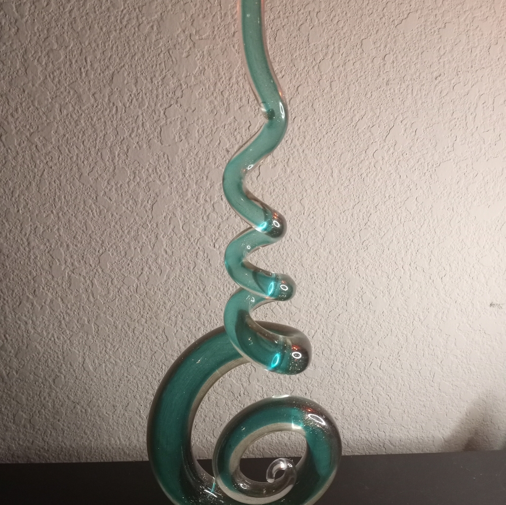STUNNING Murano Italy Green Aventurine Art Glass Twisted 15" Sculpture